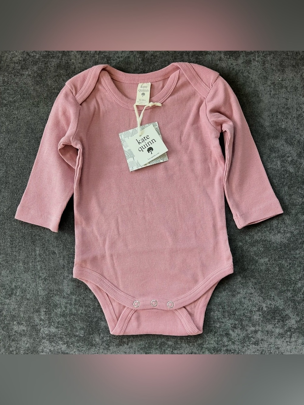 NWT Kate Quinn Organic Cotton Skinny Rib Long Sleeve Bodysuit Size 12-18 Months